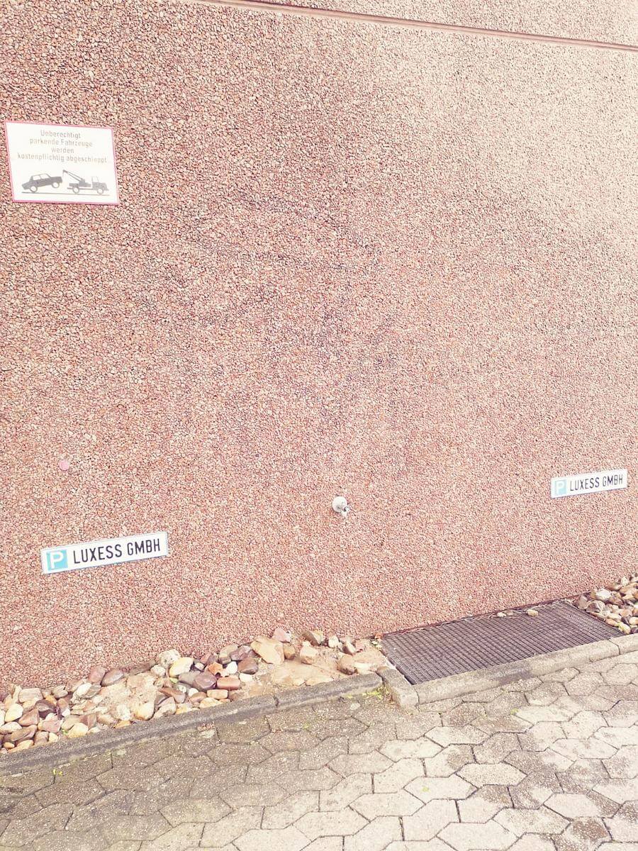 Ergebnis der chemiefreien Graffiti-Entfernung Ergebnis der chemiefreien Graffiti-Entfernung